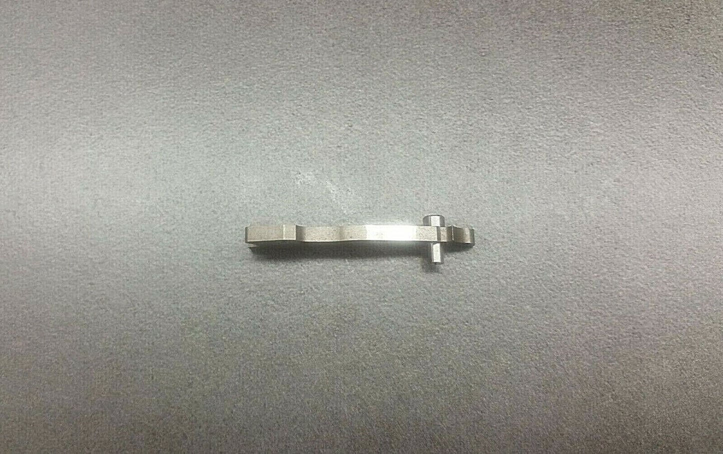 HW100 Middle Trigger with Bushing